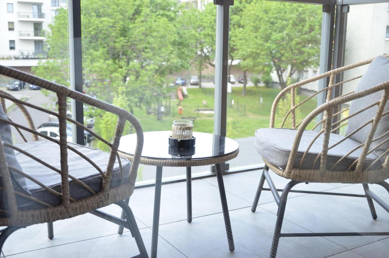 Green Estate Old Town Apartment, Private Parking, Balcony غدانسك المظهر الخارجي الصورة