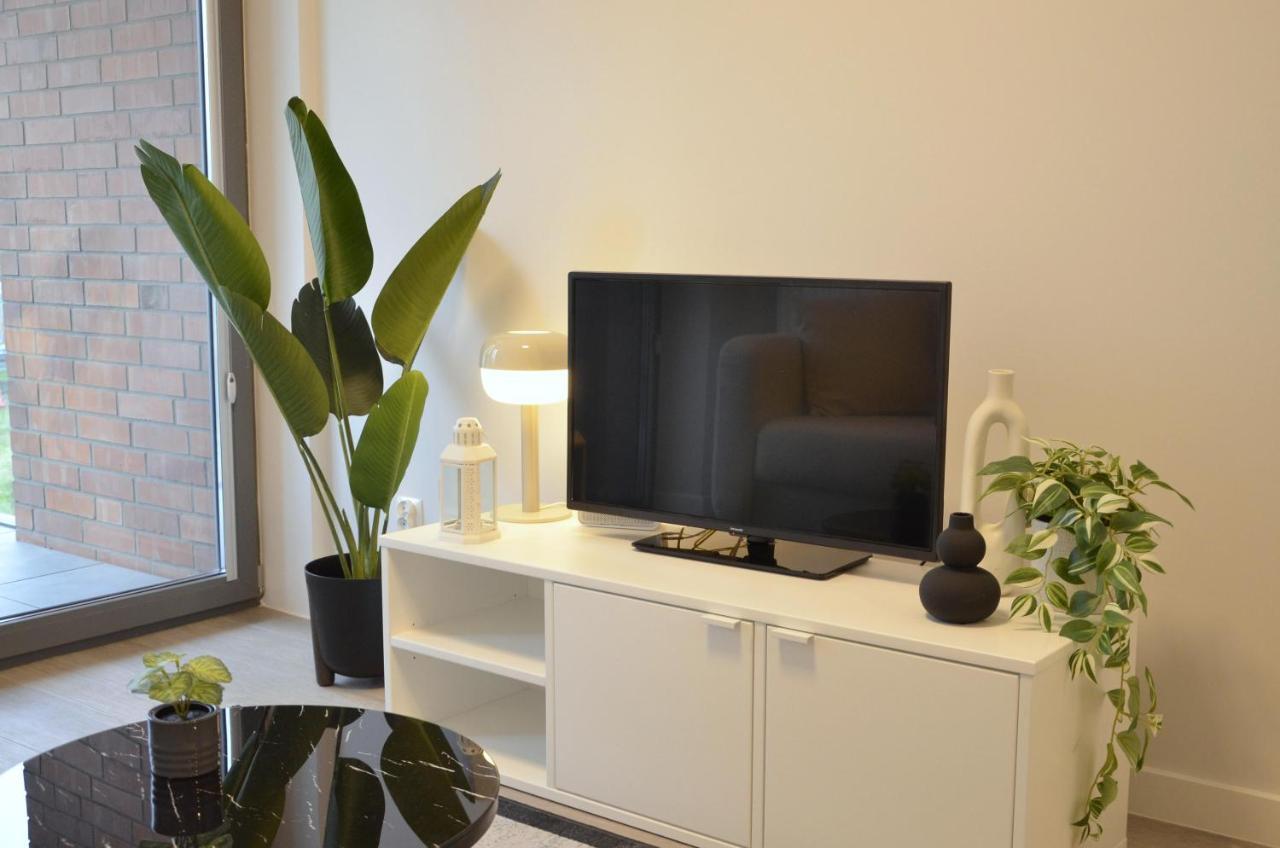 Green Estate Old Town Apartment, Private Parking, Balcony غدانسك المظهر الخارجي الصورة